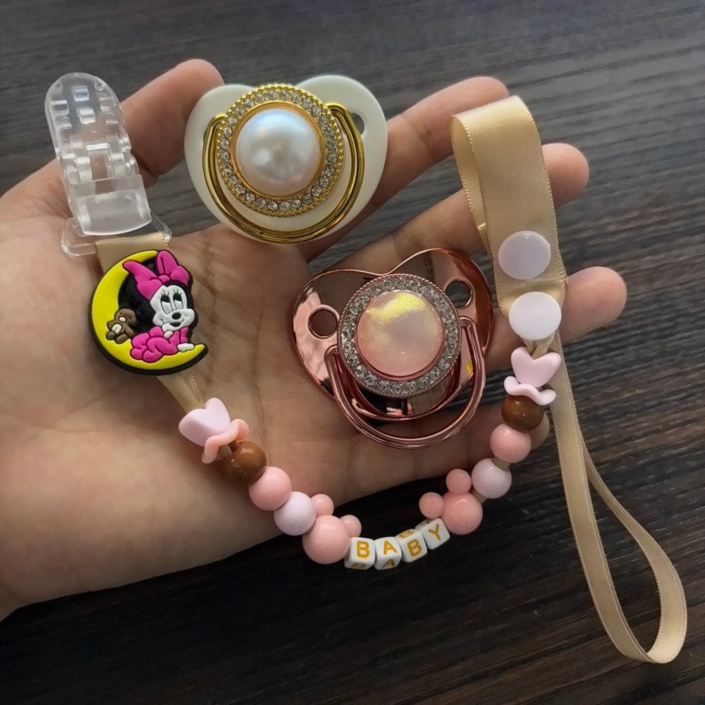 คลิปหนีบจุกนมหลอกน่ารักสไตล์คา - Newborn Gift Set บทวิจารณ์และราคา